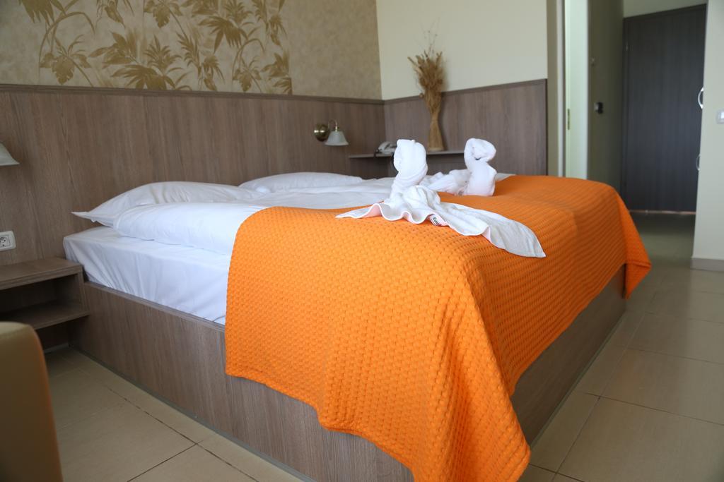 Hotel Piccadilly Mamaia Rum bild
