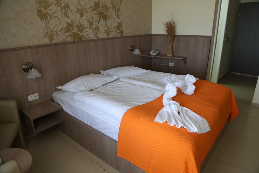 Hotel Piccadilly Mamaia Rum bild