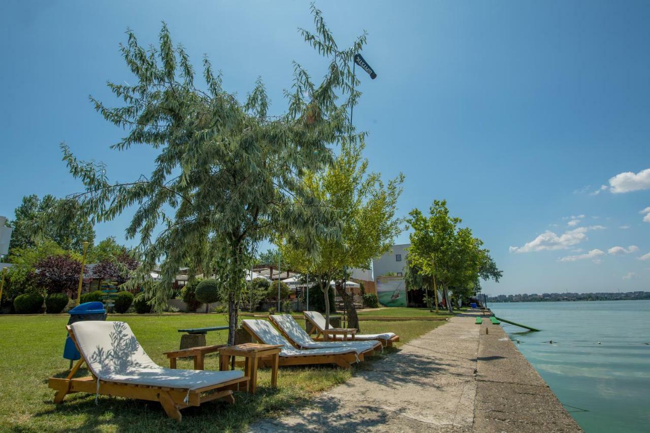Hotel Piccadilly Mamaia Exteriör bild